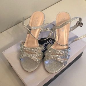 De Blossom Silver Heels